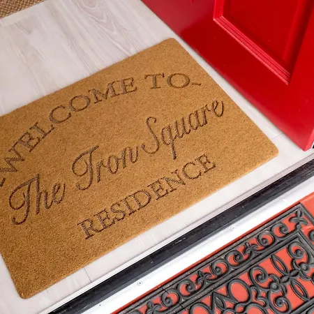 The Tron Square Apartment *