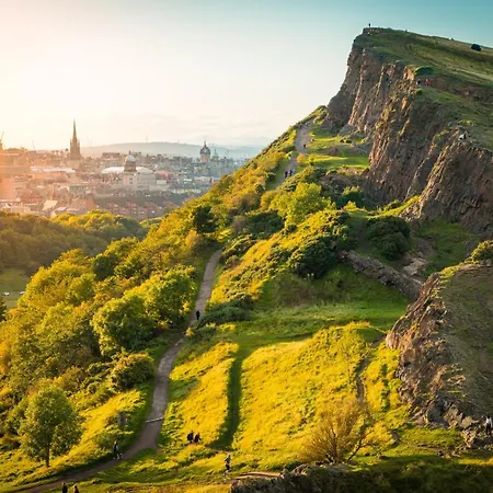 Apartment The Holyrood Park *