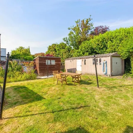 Lovely 3bed House-private Parking Hébergement de vacances *