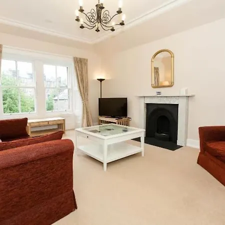 Appartement Entire, & Fully- Equipped Flat, West End *