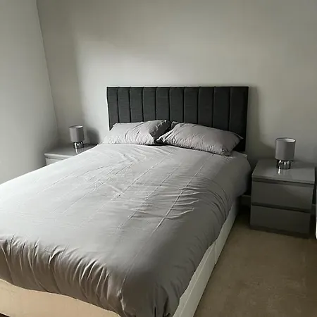 Ferry Gait Apartment