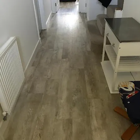 Large En Bedroom For 2 Persons No Breakfast Provided Bed & Breakfast