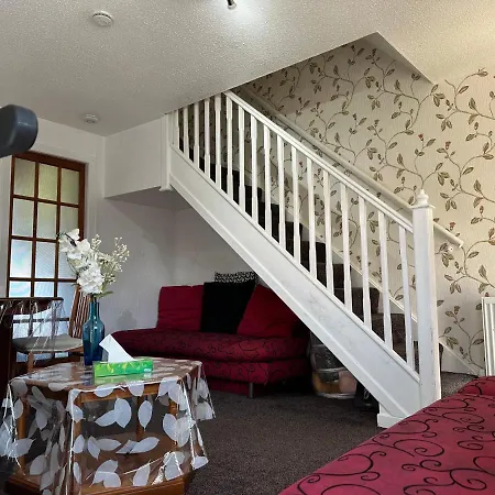 Peaceful Private With Free Parking And Wifi *