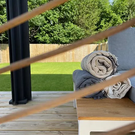 Feriehus 4 Bedrooms House With Garden *