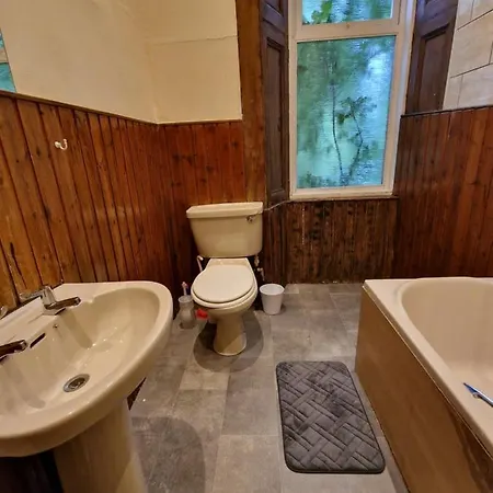 Massive 5bed 2bath Flat Available For Fringe Festival Apartamento Edimburgo