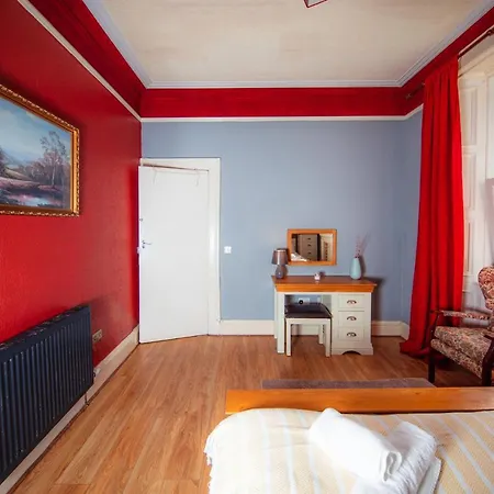Apartament Warm, Cozy&relaxed By Holyrood Palace Edynburg