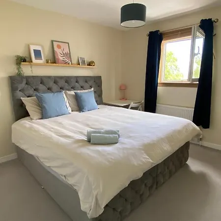 Homestay Cozy Bedroom In Shared With Free Parking Edinburgh