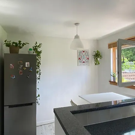 Homestay Cozy Bedroom In Shared With Free Parking