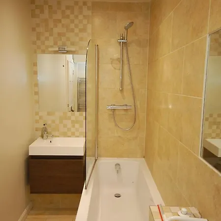 Altido Lovely 2bed Apt In Stockbridge Apartment