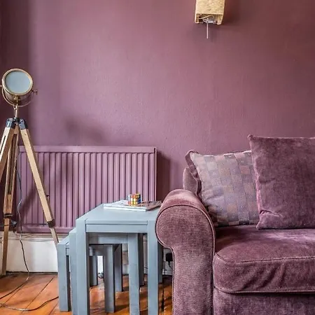 Stunning 3 Bdr 5 Min From Haymarket Apartment