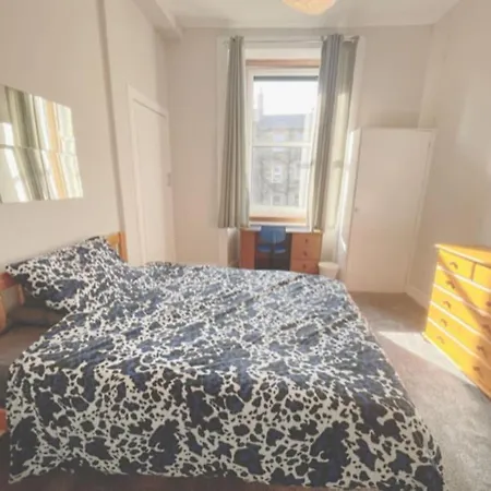 Apartament Centre Two Bed Flat