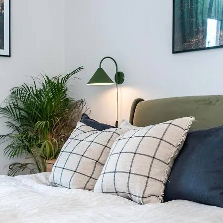 Appartamento Pass The Keys Luxury Top Floor 2 Bedroom Edimburgo