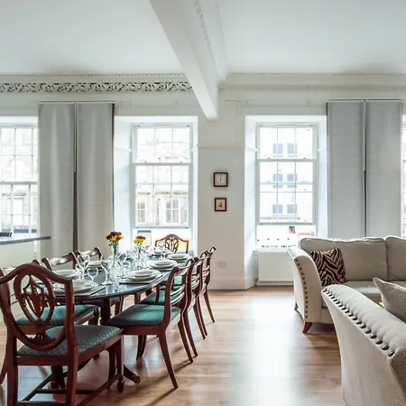 The Heart Of Newington