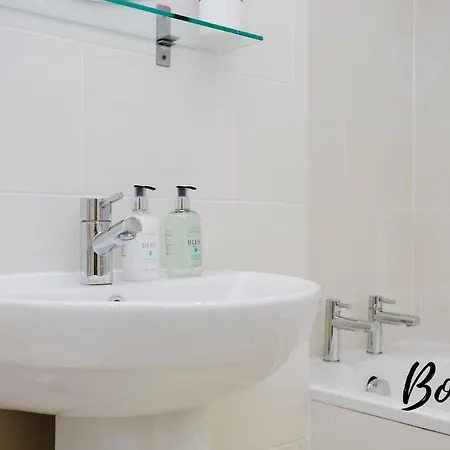 Montmartre - New Town 3br-3ba Main Door - By Bonjour Residences Daire *
