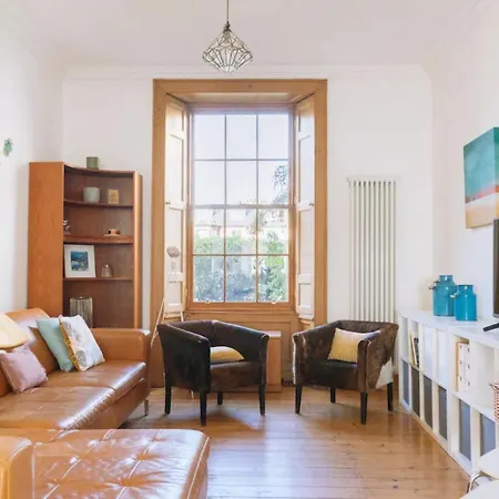 Inviting 2bd Flat - Stockbridge 公寓 *