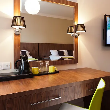 Hotel The Place 4*