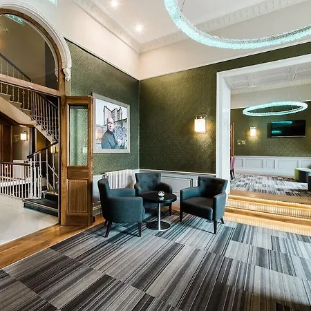 Hotel The Place