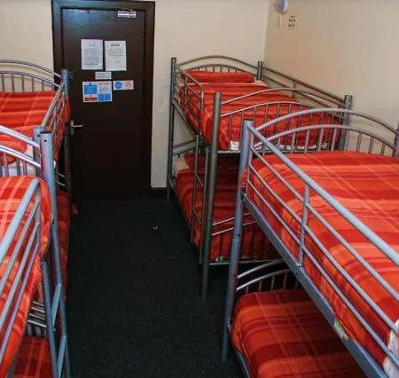Brodies Hostels *