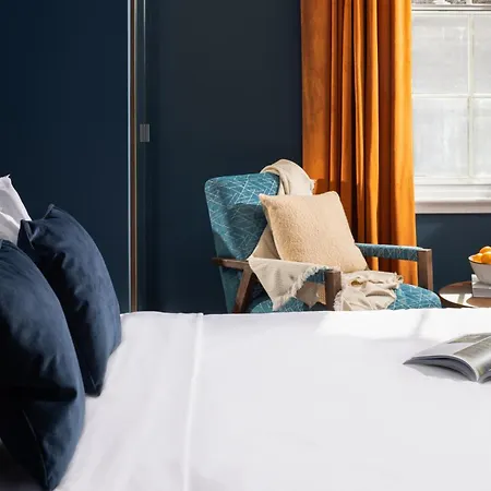 Heeton Concept Queen Street