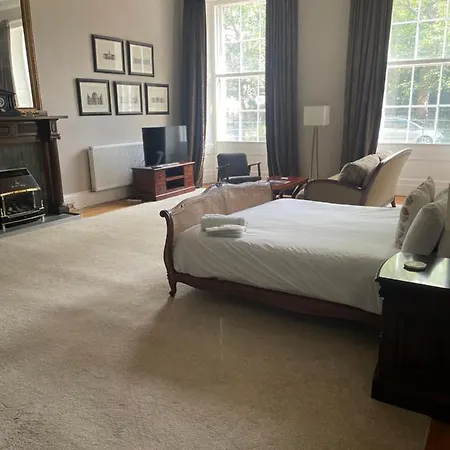 Ubytování v soukromí Private Guest In Georgian Townhouse In Centre Edinburgh