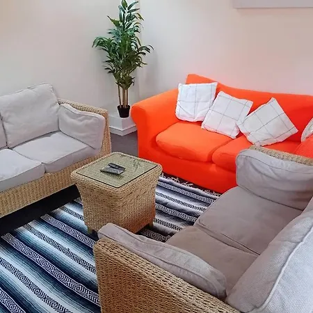Apartment Unique 3 Bedroom Entire House Near Royal Mile
