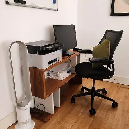 Spacious 2 Bedroom Lejlighed