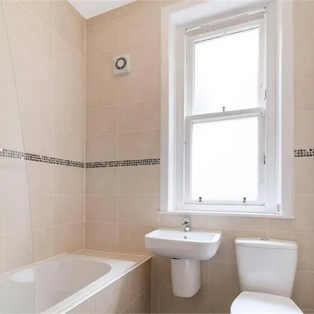 Comfortable And Quiet Centre Apartamento Edimburgo