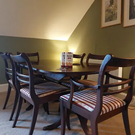 Stunning 5br Royal Mile Penthouse