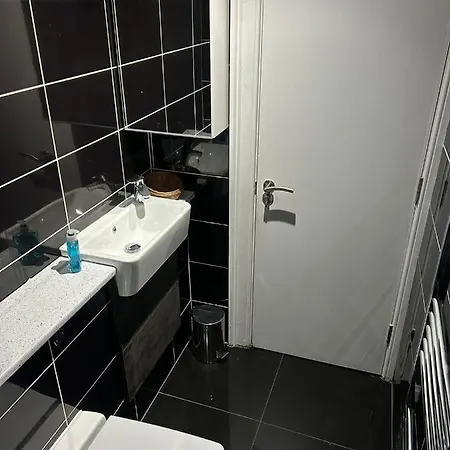 Twin With En-suite Ubytování v soukromí
