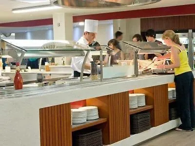 Summer At The Of - Campus Hotell 3*