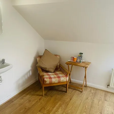 Cosy Loft In Morningside, * Edinburg