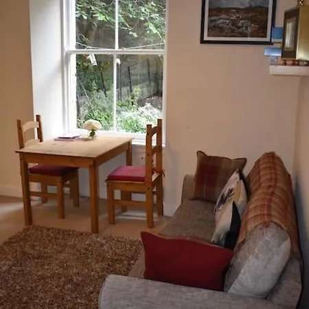 Lejlighed Caledonian - Charming 1 Bed Flat *