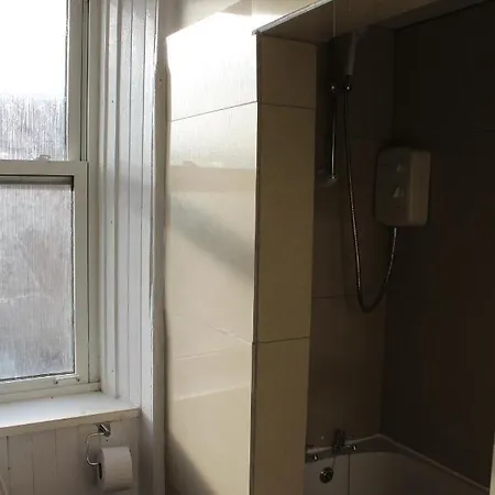 One Bedroom Apt Near Fringe Festival Apartment *