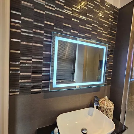 Simplyrooms Гостевой дом Эдинбург