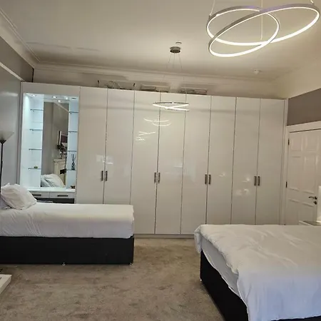 Simplyrooms Гостевой дом Эдинбург