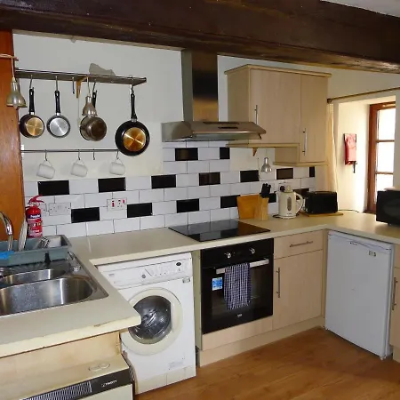 1 Bedroom Flat In Historic Cooperage Leith *