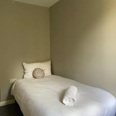 شقة Central, Fully Equipped Flat W/parking, Leith,