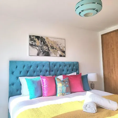 Appartamento Beautiful Penthouse Sleeps 6 On Actual Beds *