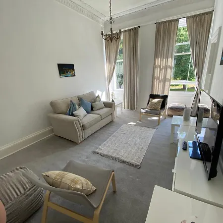 The Brunton * Edimburgo