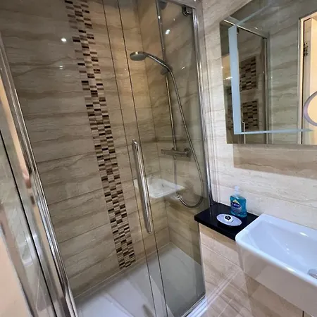 Stylish En-Suite Double Room