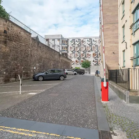 Apartment Pass The Keys Lovely Flat At Holyrood