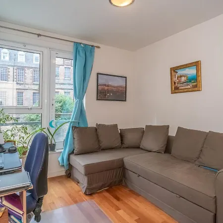 Pass The Keys Lovely Flat At Holyrood Appartamento *