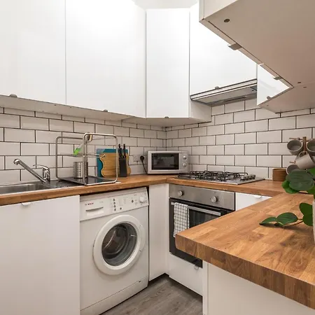 1bed, Ground Floor, Private Entrance * エディンバラ