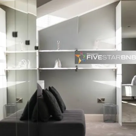 Apartment Luxurious In Edinburgh's Old Town Edinburgh