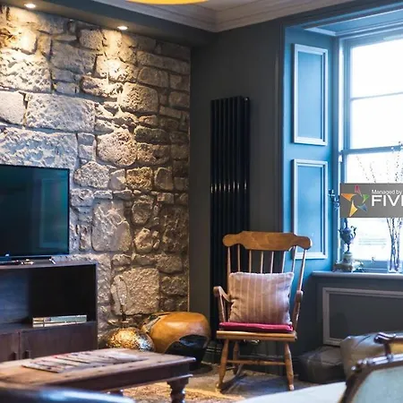 Διαμέρισμα Luxurious In Edinburgh's Old Town