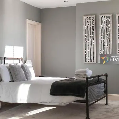 Luxury In Edinburgh's Old Town * Edimburgo