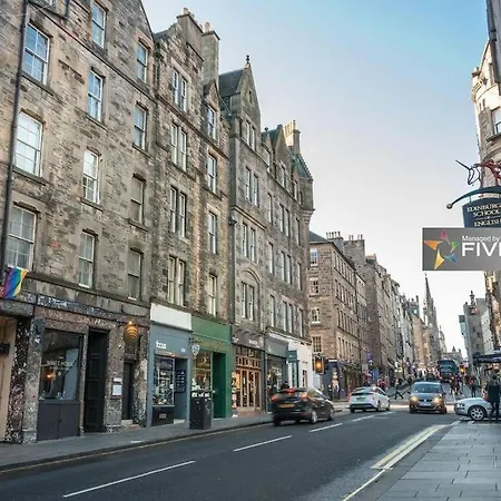 Luxury In Edinburgh's Old Town * Edimburgo