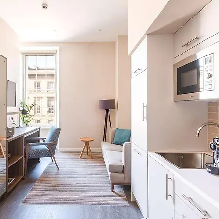 Heeton Concept Queen Street