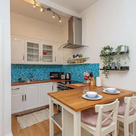 Warm 1bed Flat Leith Walk Apartment