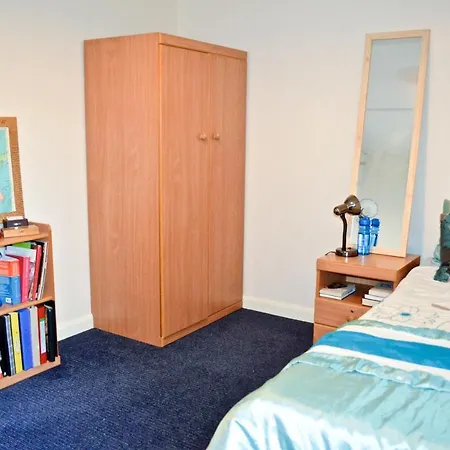 Darroch Court - Self Catering Flats Apartment